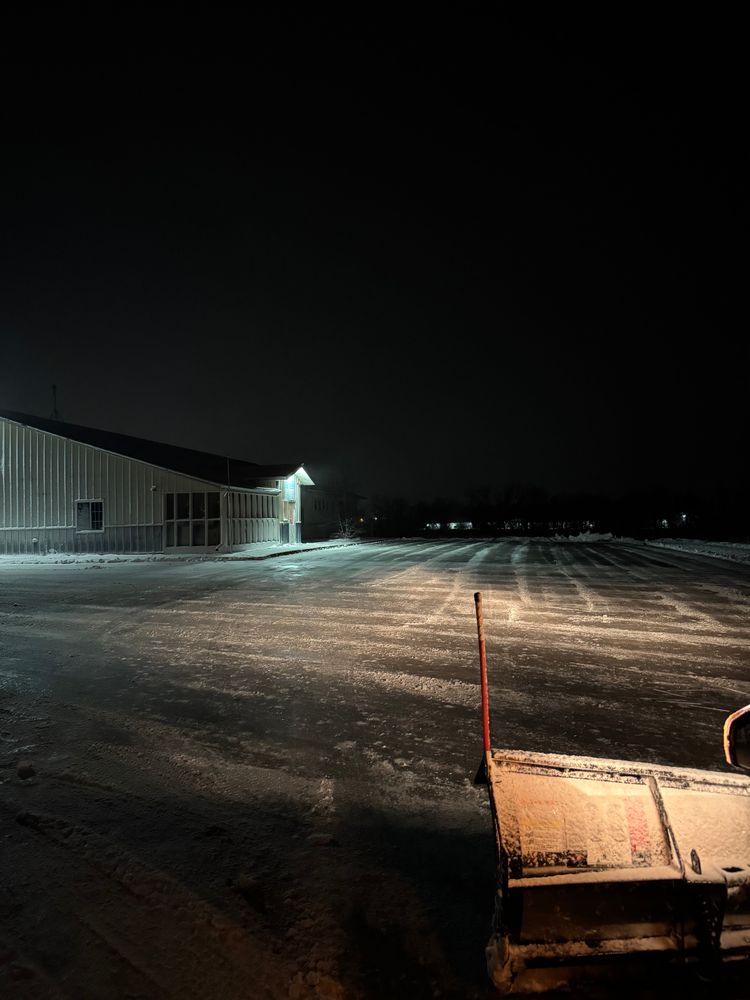 Snow Removal for Bubba’s Seasonal Services in Buffalo, MN