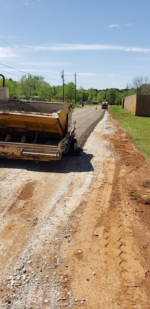 Asphalt and Paving for Hurts Asphalt Paving in Athens, TX