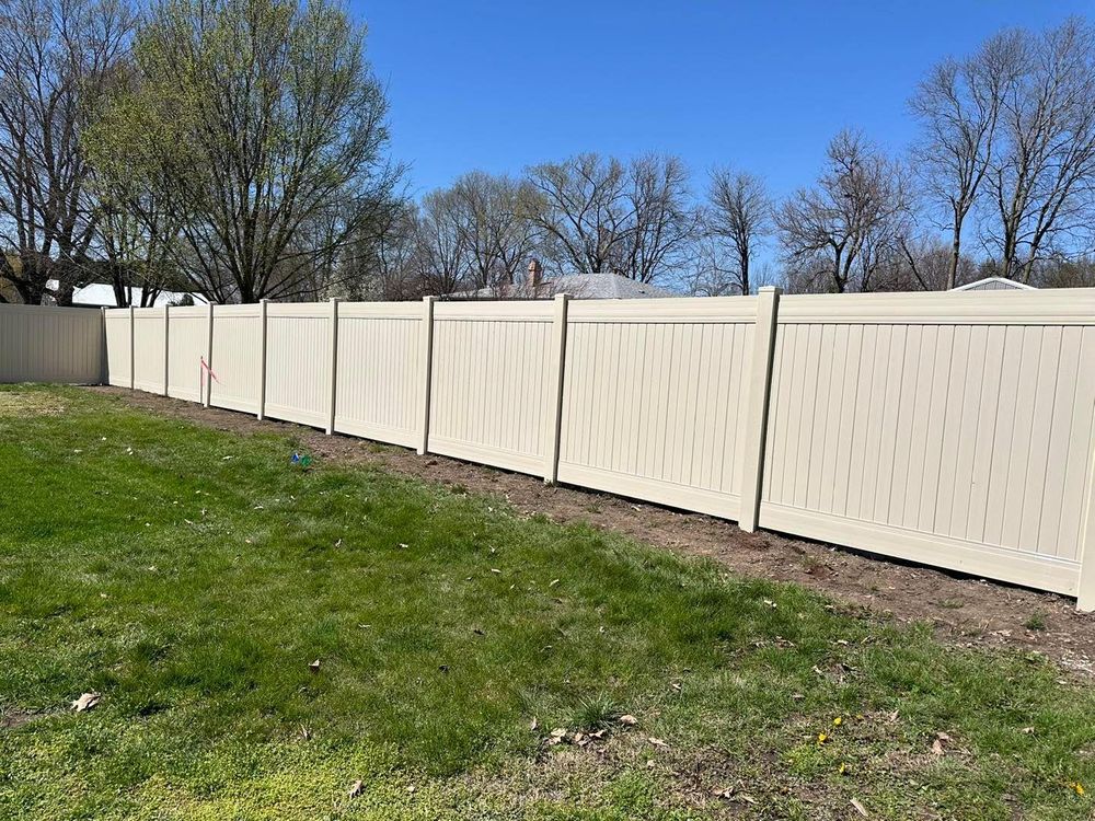 Fence Installation for Illinois Fence & outdoor co. in Kewanee, Illinois