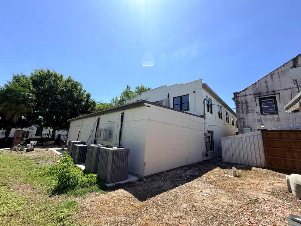 Exterior Makeovers for BAYOU BUILD & PAINT in Gonzales, LA