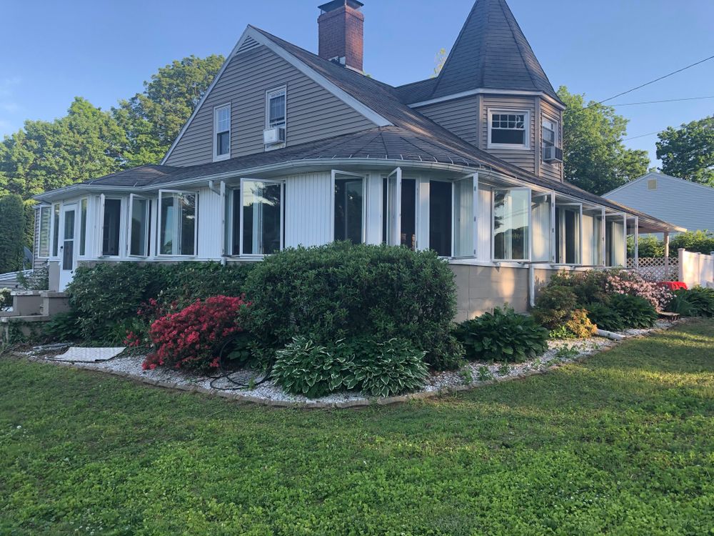 All Photos for Laura Mae Properties in Wolcott, CT