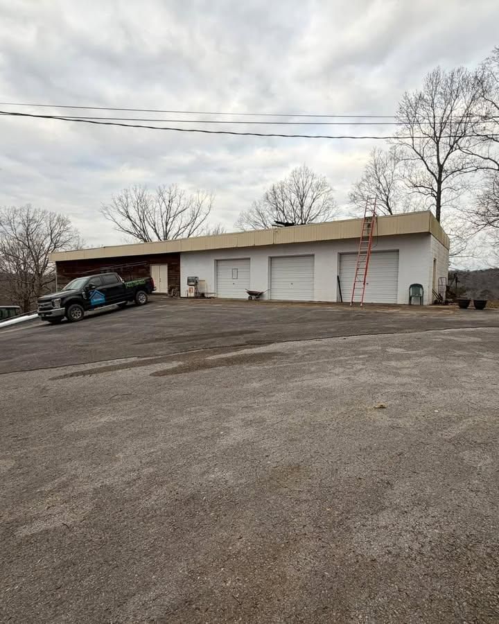 All Photos for D Bolton Roofing in Dayton, TN