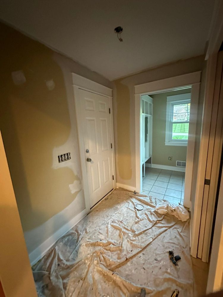 All Photos for Matt Meranda Painting in Grand Rapids, MI