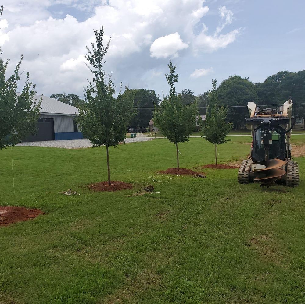 Grading for D&D Unlimited Landscaping in Hartwell, GA