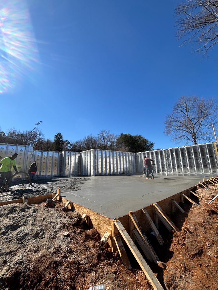 All Photos for 865 Foundations in Knoxville, TN