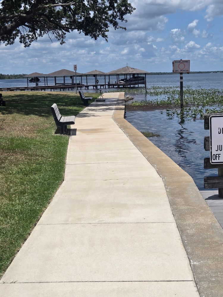 All Photos for Above the Lawn Cuts and Pressure Washing in Sebring, FL