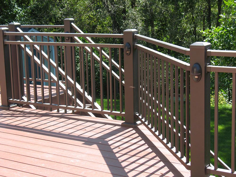 Aluminum Railing for R&R Home Services (RR Affordable Deck Builders) in Schaumburg, IL