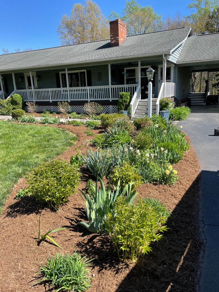 Landscaping for Chiles Lawn & Landscaping in Gordonsville, VA
