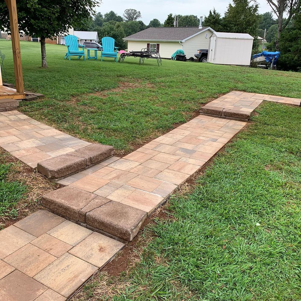 lawn and landscape services for 3R Outdoor in Morristown, TN