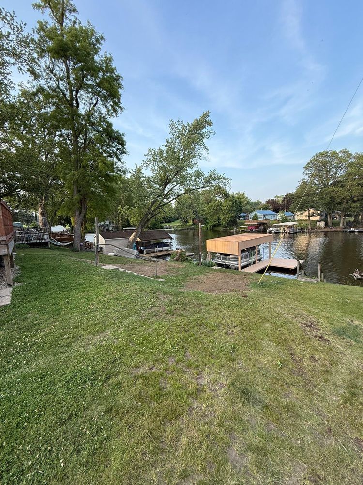 All Photos for Hunnicutt’s Tree Service L.L.C. in Monticello, IN