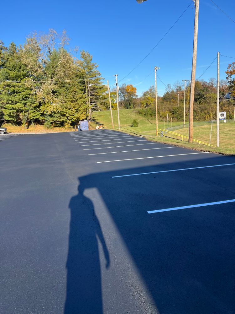 All Photos for Metzler Paving and Sealcoating LLC in Jacksboro, TN