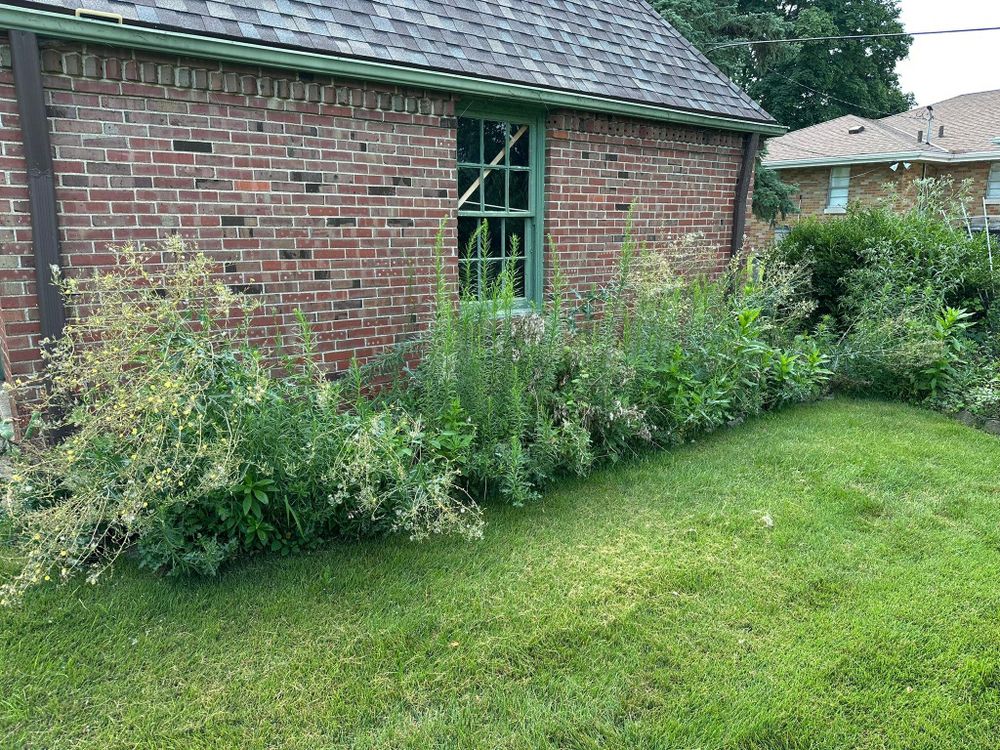 All Photos for Greenlee & Family Landscaping Services in Peoria, IL