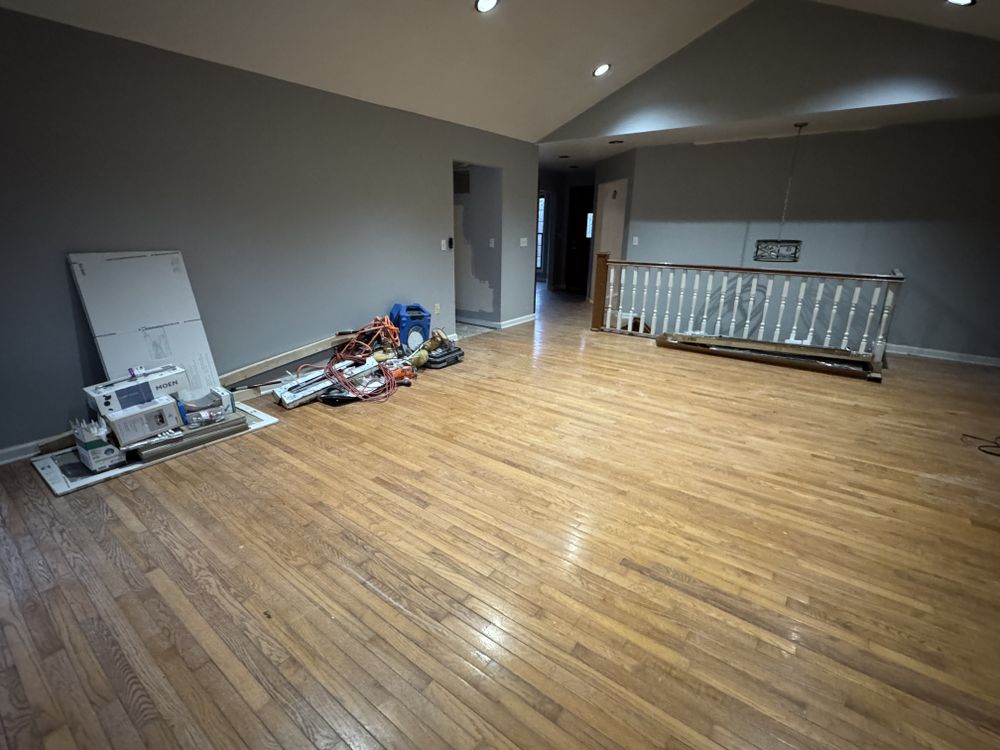 Makanda master and full bath for Dead Tree General Contracting in Carbondale, Illinois