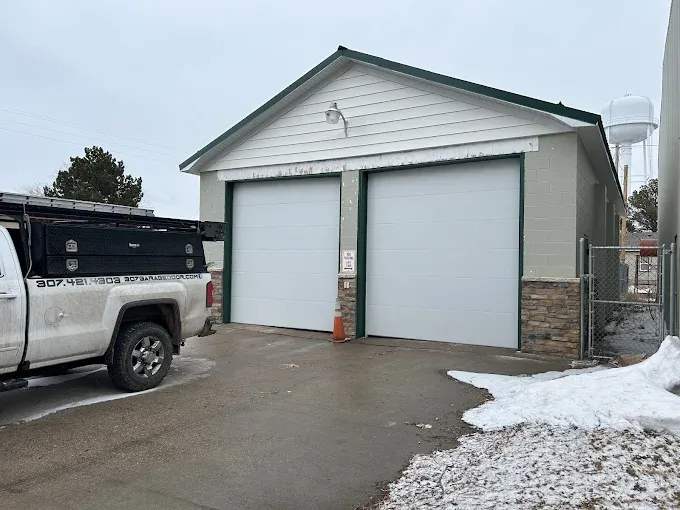 All Photos for 423 Garage Doors in Signal Mountain, Tennessee