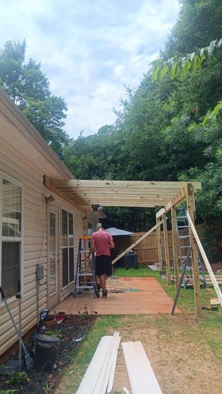 Decking / Fencing for Rescue Grading & Landscaping in Marietta, SC