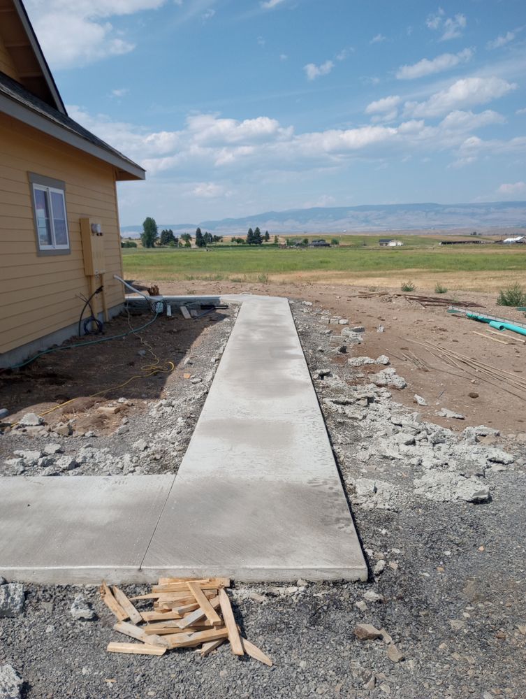 Sidewalks for Richardson Restoration and Concrete in Ellensburg, WA