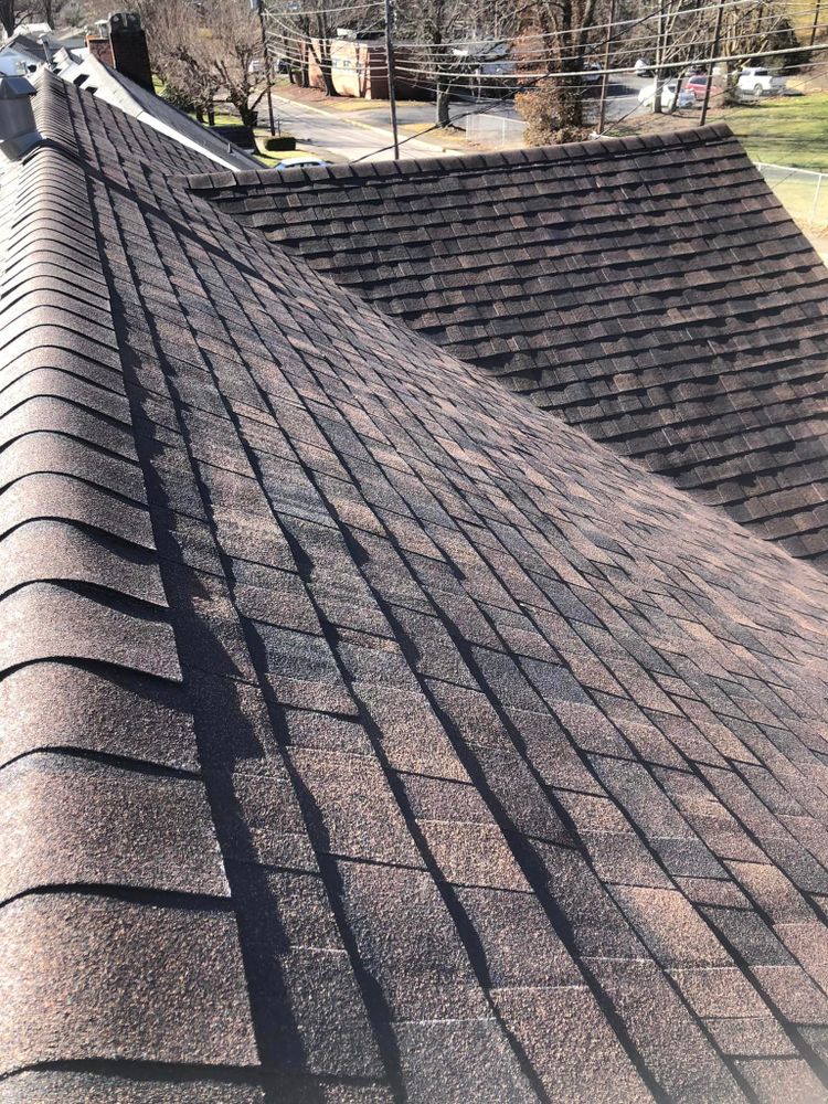 Roofing for Primetime Roofing & Contracting in Winchester, KY