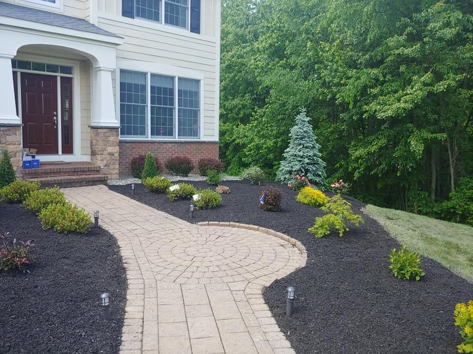 Landscaping for J&F Lawn and Yard Care  in Burnt Hills, NY