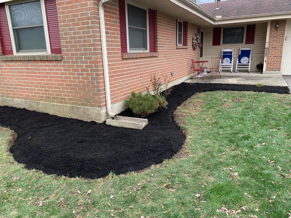 Fall Clean Up for High Garden Landscapes in Middletown, Ohio