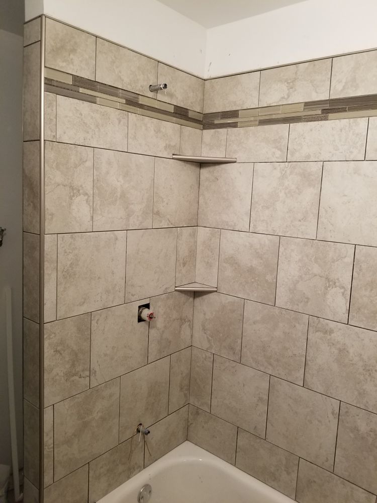 All Photos for DLN Home Remodeling in Peru, IL