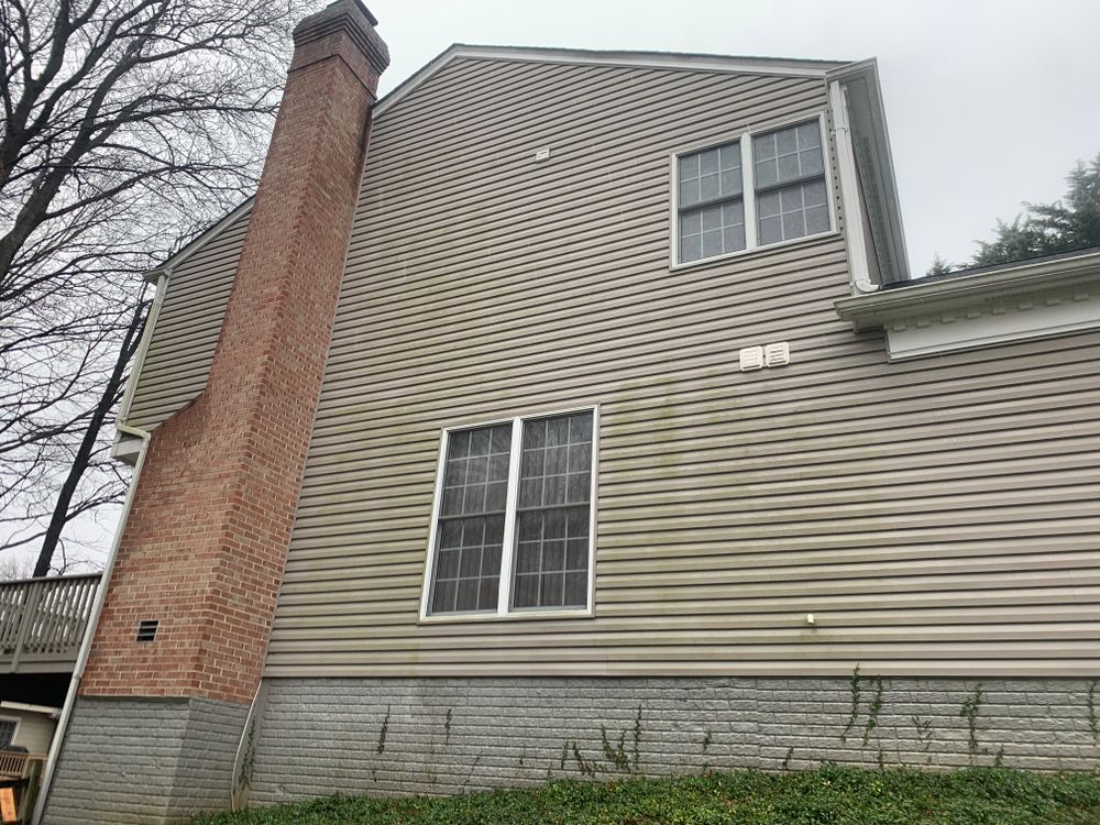 Soft Washing for Calvert Clean Up, Pressure Washing & Hauling LLC in Pasadena, MD