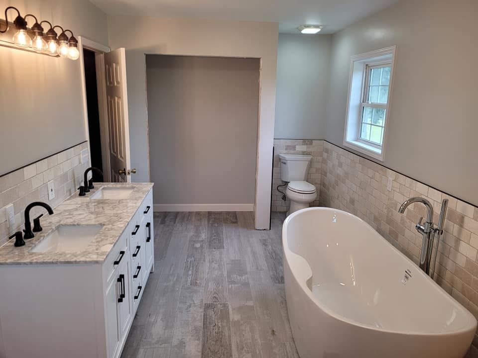 Bathroom Renovation for R&B Home Improvements & Construction LLC in Fredericktown, MO