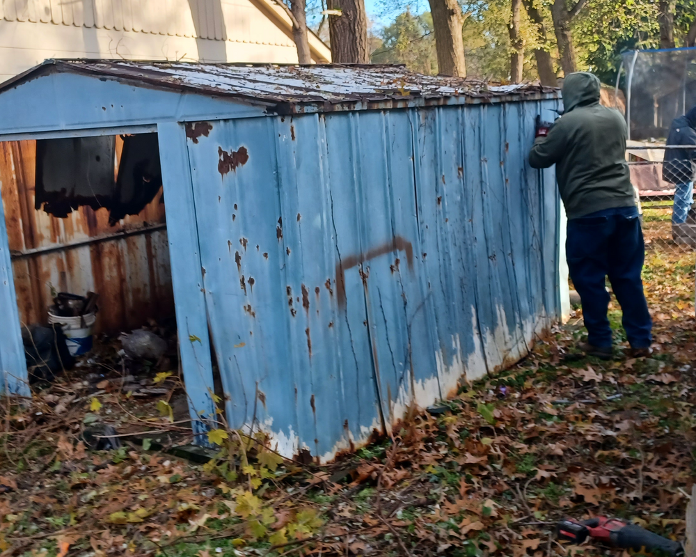 Haul Away for Blue Eagle Junk Removal in Oakland County, MI