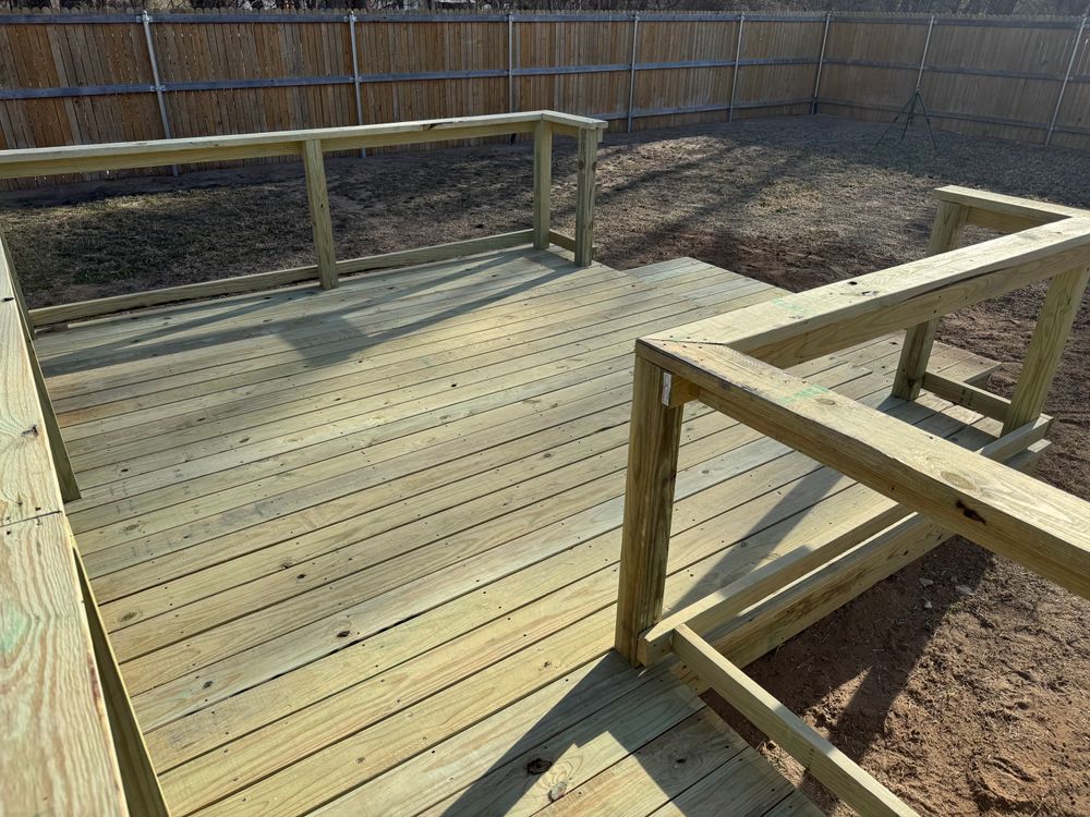 All Photos for Straight Edge Siding, Fencing & Decks in Pampa, TX