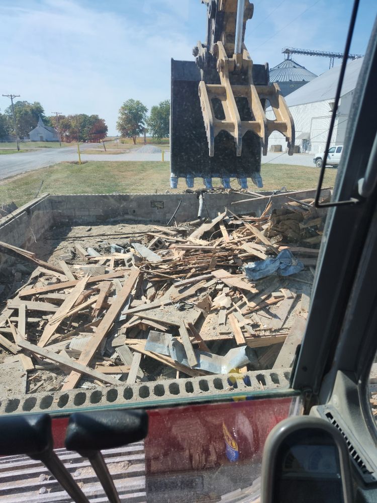 All Photos for BDS Trucking & Excavating in Litchfield, IL