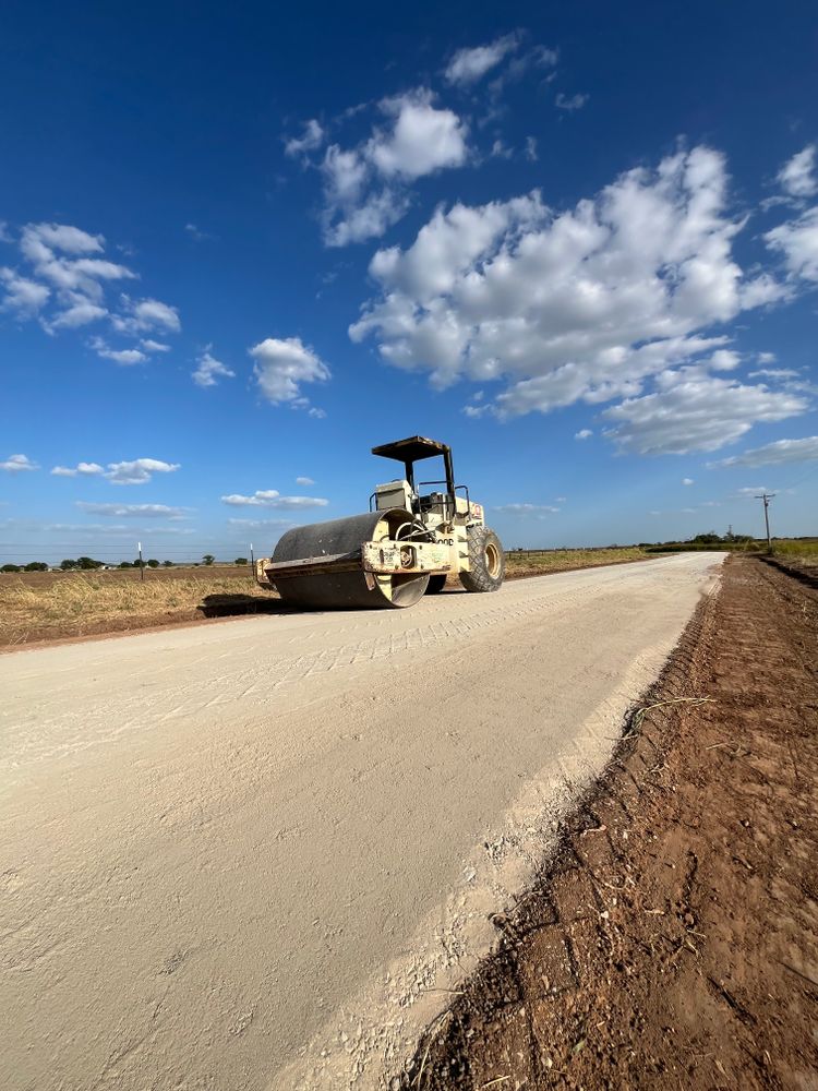 Gravel Roads for South Prairie Construction in Graham, TX