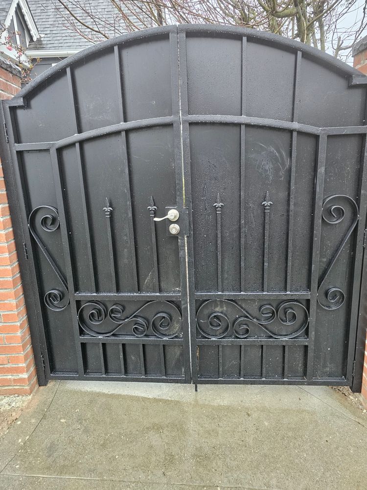 All Photos for Custom Gates Welding, LLC. in Auburn, WA