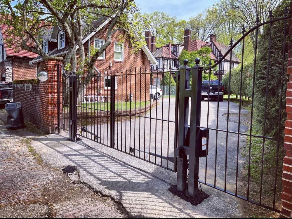 Custom Gates for Jones Welding and Ornamental Iron in Grayson, Kentucky