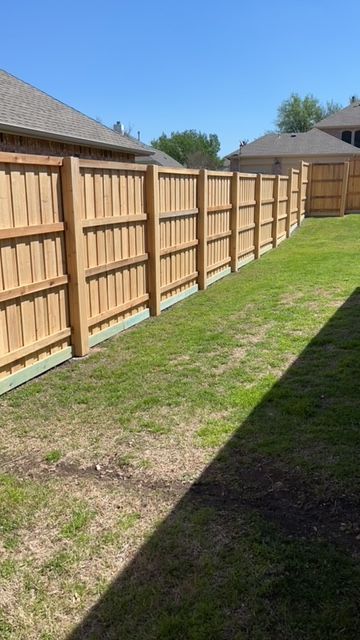 Fences for Fence Connection TX LLC in McKinney, TX