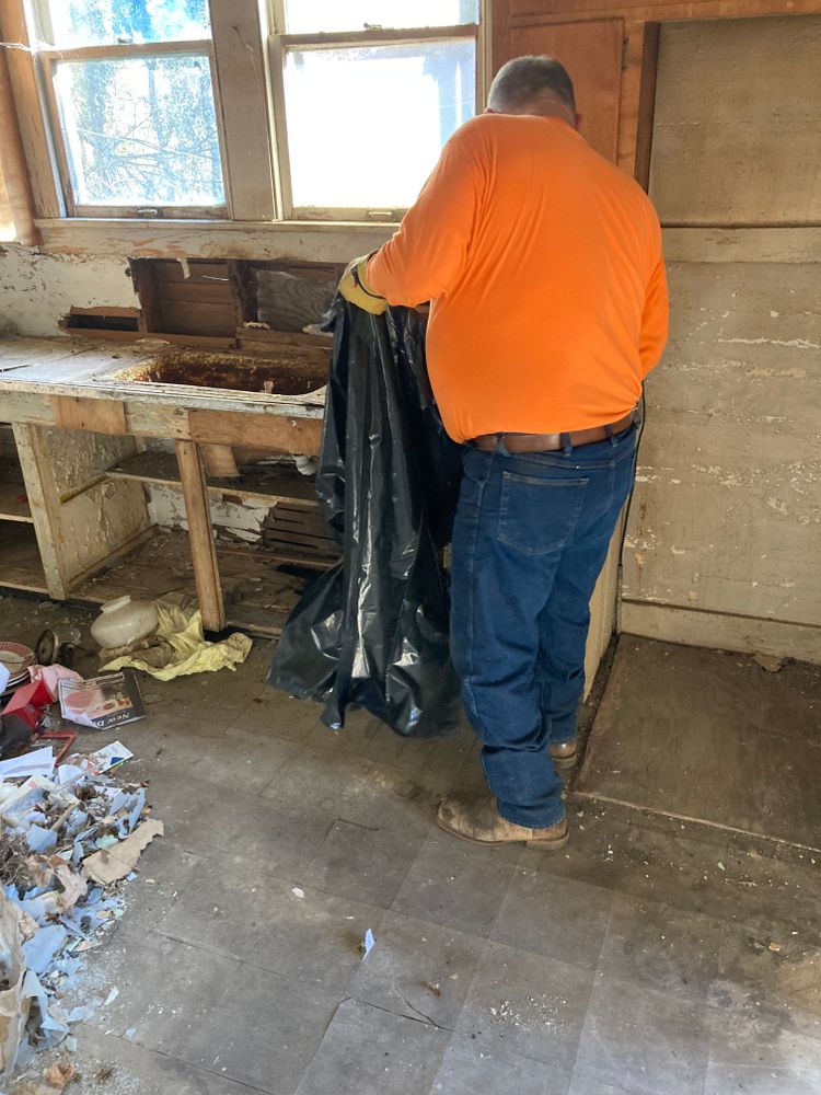 All Photos for Ridall & More Junk Removal in Beebe, AR