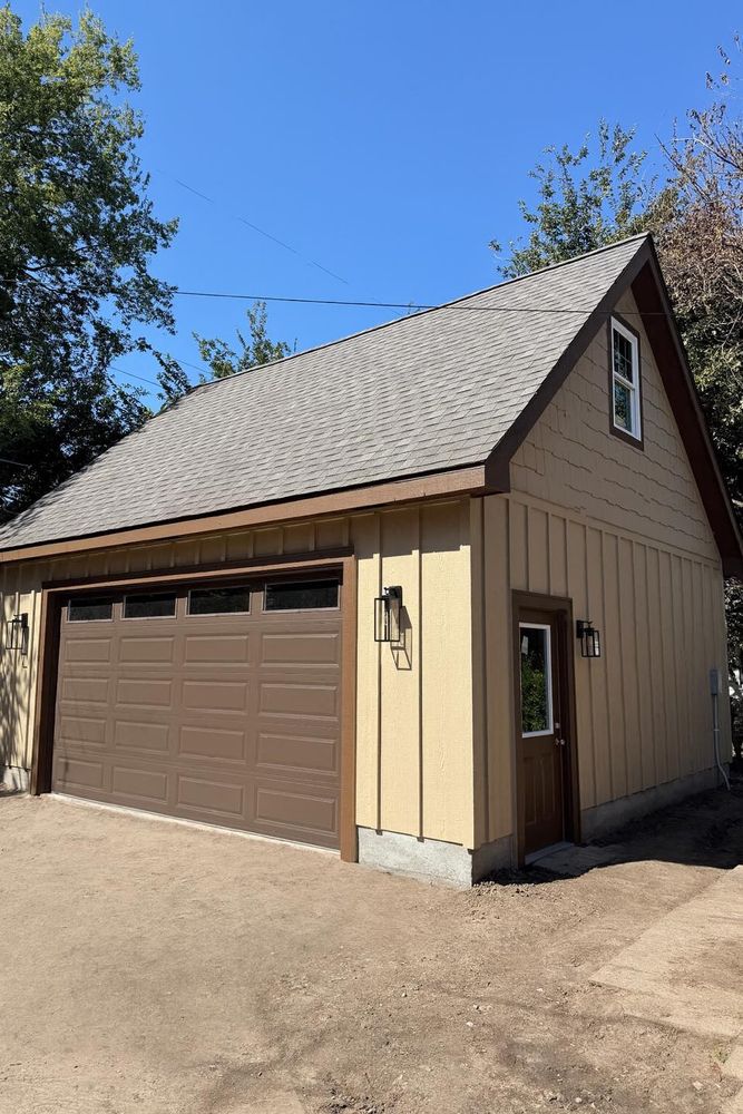Enhance your home's curb appeal and energy efficiency with our expert vinyl siding house services, offering durable, weather-resistant materials in various styles to elevate your property's appearance and value. for Signature Home Solutions in Wichita, KS