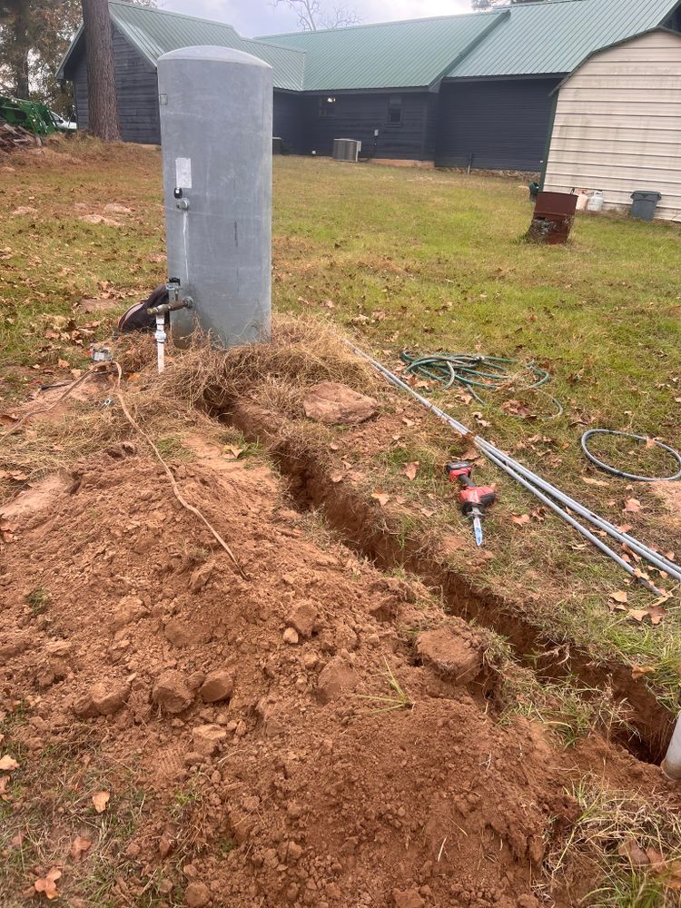 Electrician for Smith Electric in Oakwood, TX