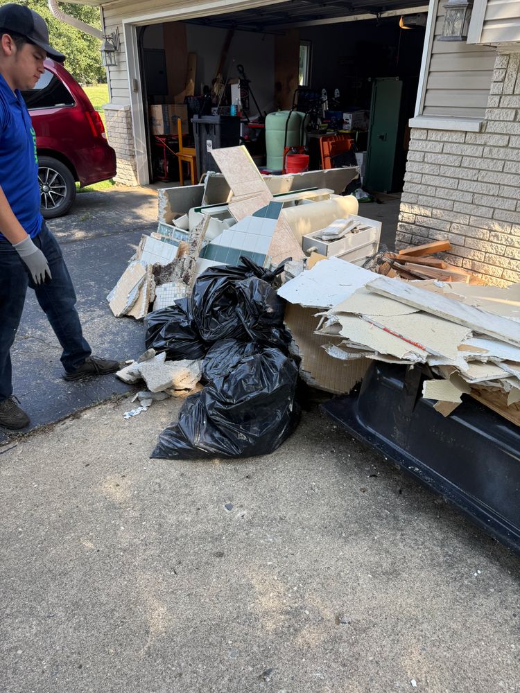 All Photos for Blue Eagle Junk Removal in Oakland County, MI