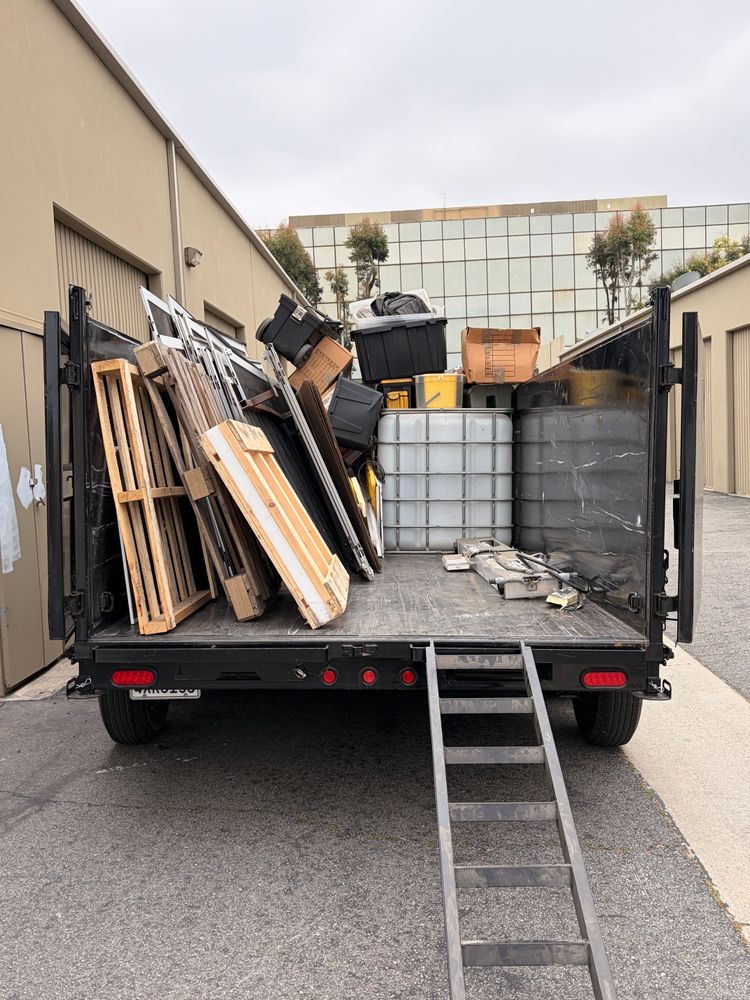 All Photos for JJs Relocation Services in Orange County, CA