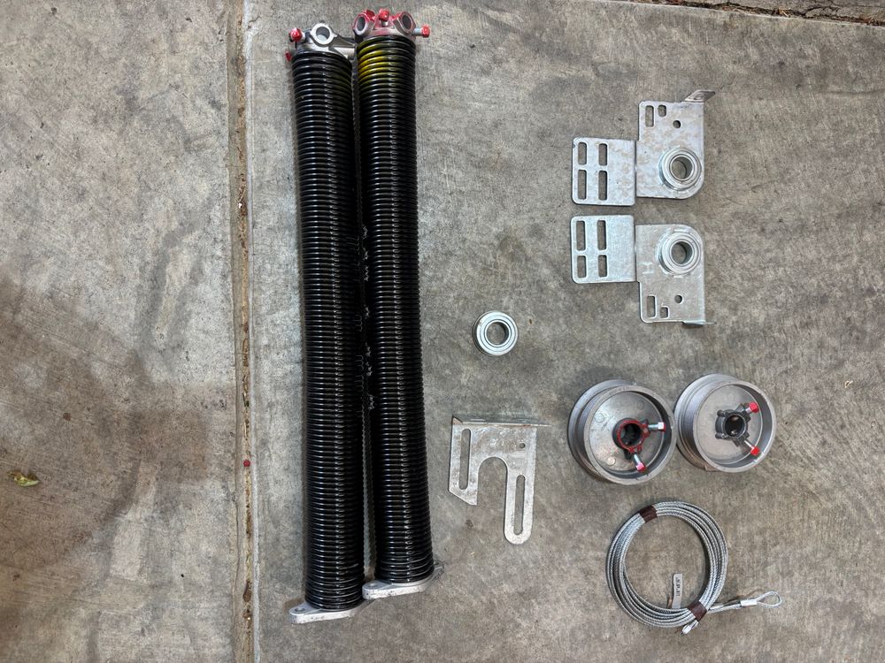 All Photos for Skyward Garage Door in Spring Hill, TN