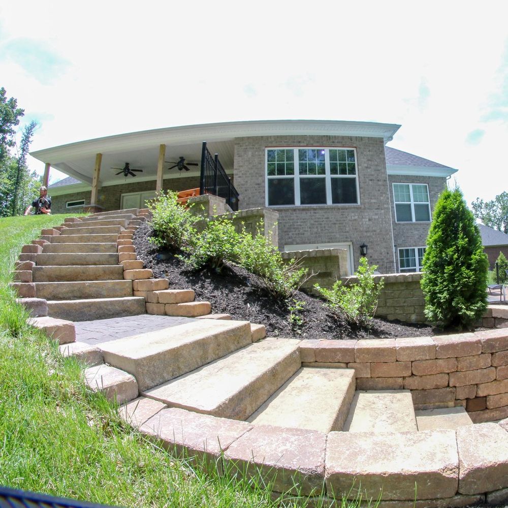 Retaining Walls for Lamb's Lawn Service & Landscaping in Floyds Knobs, IN