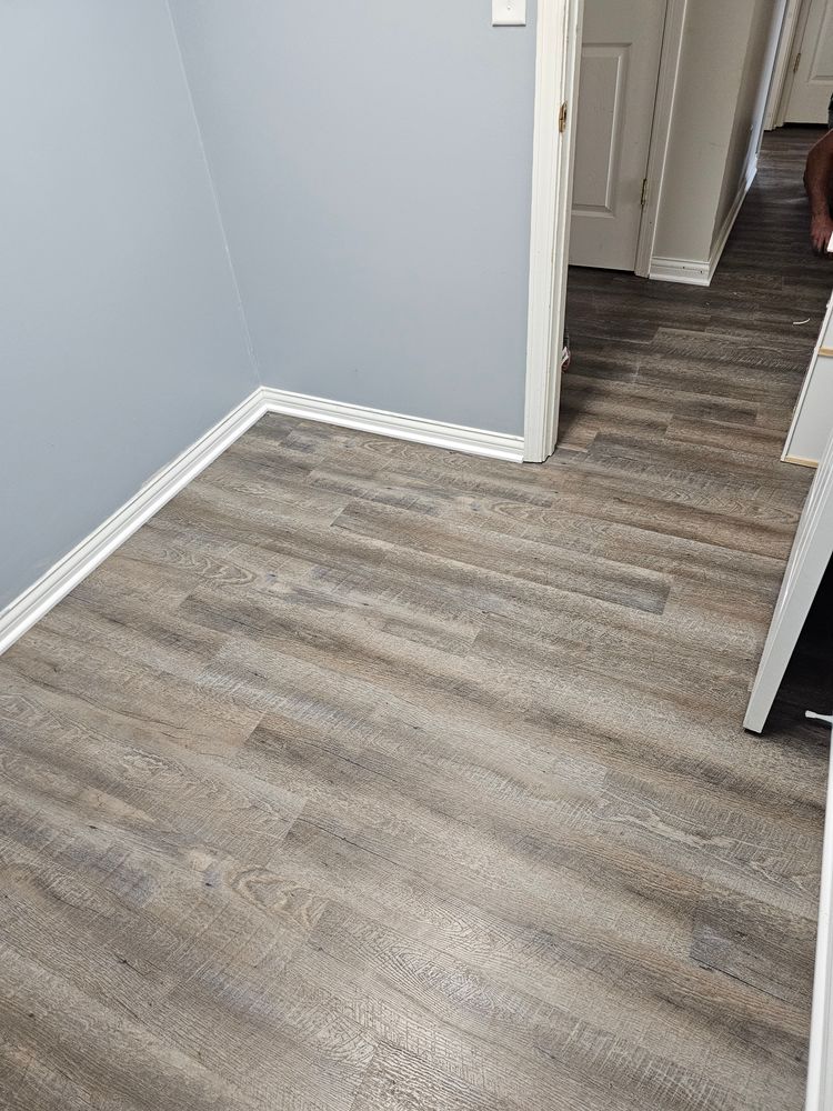 Flooring for E and C Handyman and Construction in Owensboro, KY