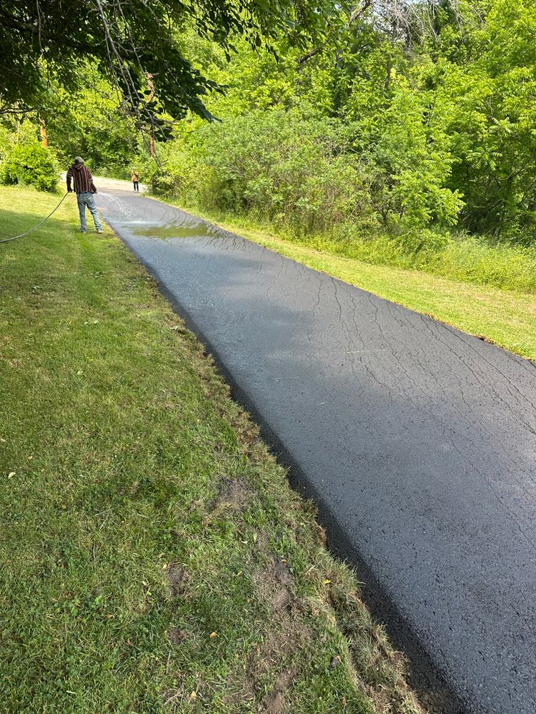 All Photos for Metzler Paving and Sealcoating LLC in Jacksboro, TN