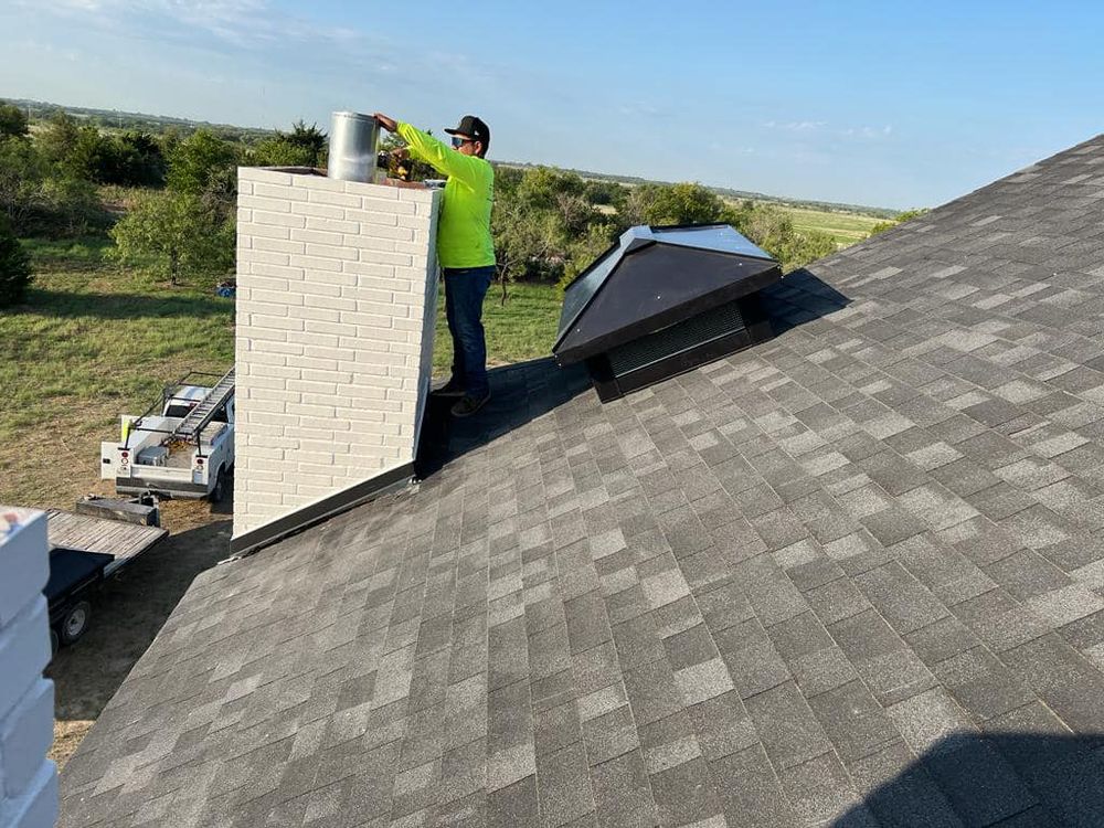 Roofing for M&H Metal and Roofing LLC  in Corsicana, TX