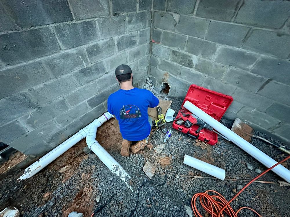 Our expert Drain Cleaning and Unclogging service ensures free-flowing pipes using advanced tools and techniques, effectively resolving blockages to prevent future issues, while prioritizing your home's plumbing health and efficiency. for East Tennessee Plumbing & Heating in Sevierville, TN