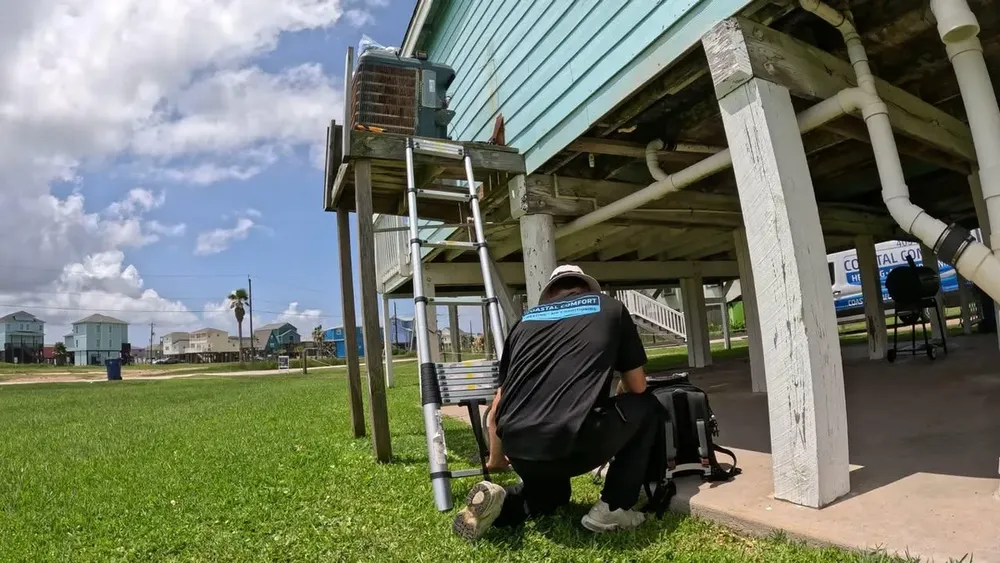 Our Emergency HVAC Services ensure prompt response to unexpected heating or cooling issues, providing homeowners with swift repairs and peace of mind in maintaining comfortable indoor environments. for Townley Refrigeration in Galveston, TX