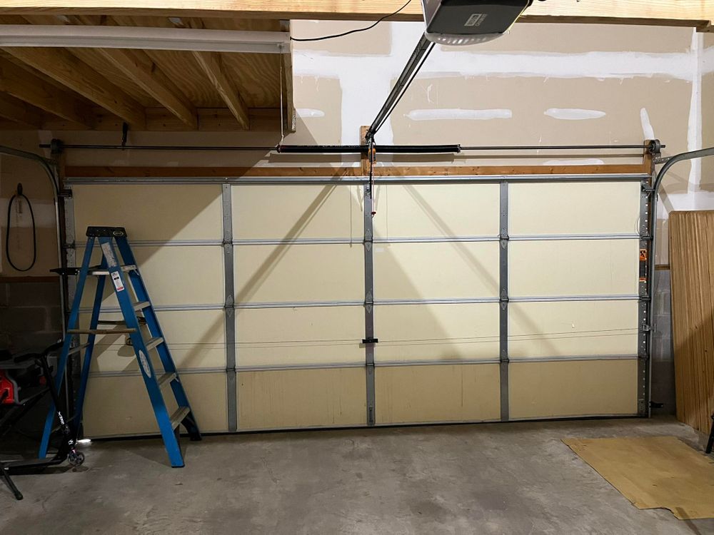 Our expert garage door repair service swiftly resolves issues, ensuring smooth and secure operation. With skilled technicians available 24/7, we guarantee reliable repairs for all styles and brands of garage doors. for Skyward Garage Door in Spring Hill, TN