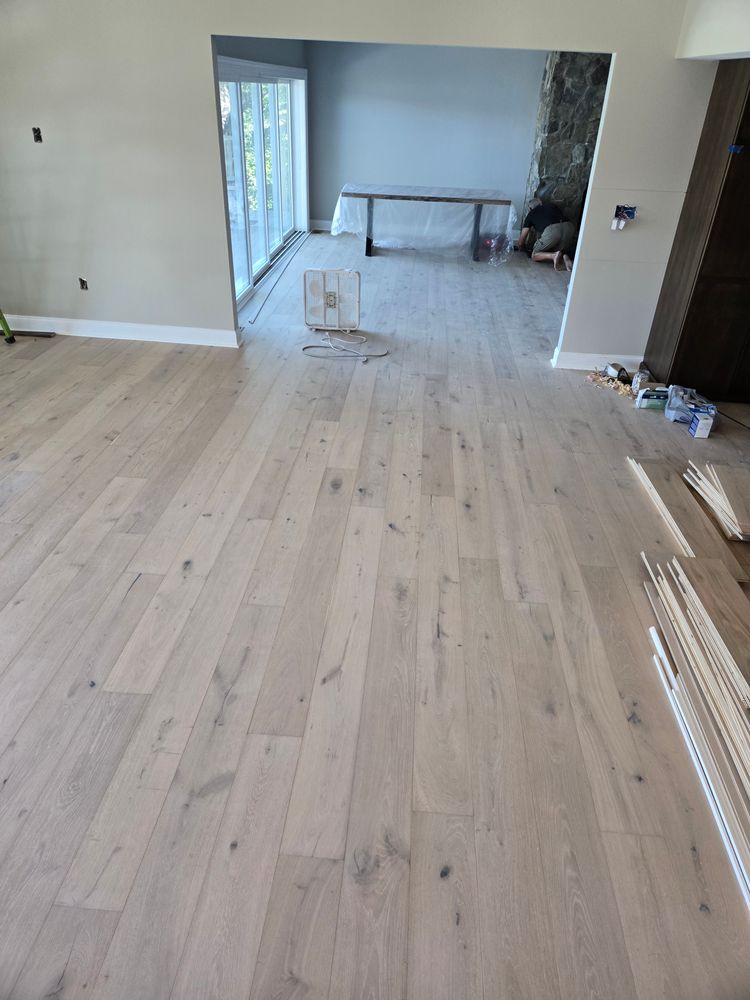 All Photos for Gunderson & Ranieri Remodeling & Rentals  in Columbia,  SC