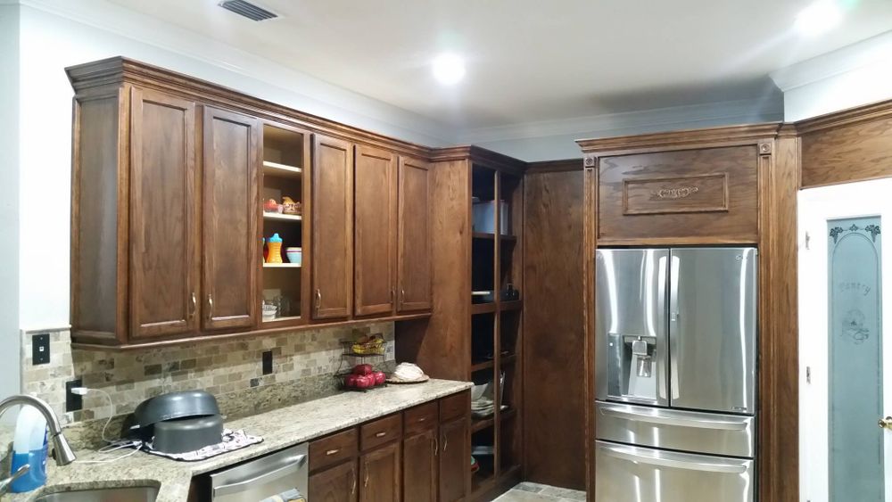 Transform your kitchen with our expert renovation services. We combine innovative design and quality craftsmanship to create a functional, beautiful space that fits your lifestyle and enhances your home's value. for Magic Touch Construction in Tampa, FL