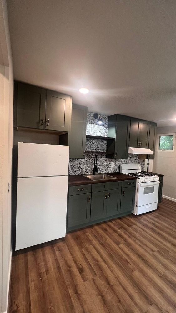 All Photos for Ferrer's Interiors in Centerton, AR