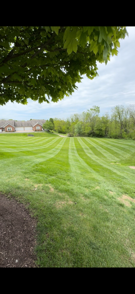 Mowing for Buckeye Lawns & Landscaping LLC in Millersburg, OH